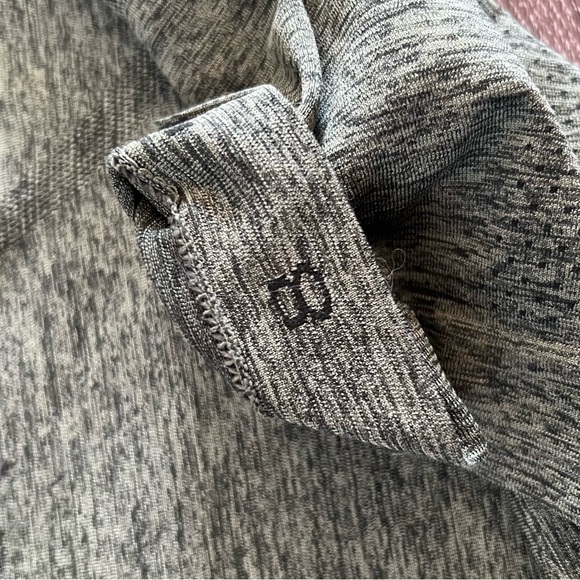 Lululemon Swiftly Tech Size 8 Forest - Picture 7 of 9